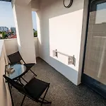 Roxy&maryo Hotel