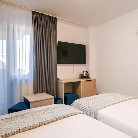 Hotel Roxy&maryo 3*